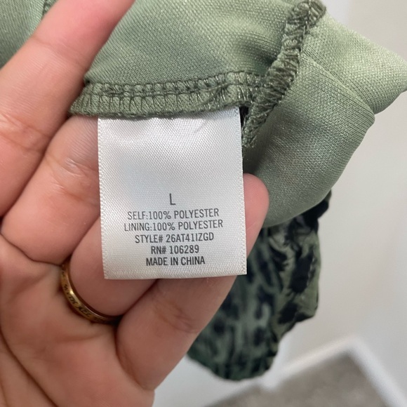 Mi Ami by Francesca’s Leopard Print Ruffled Flounce Mini Dress - Picture 8 of 10